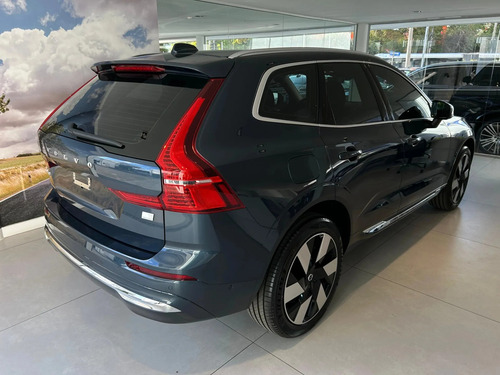Volvo XC60 2.0 T8 Ultimate Recharge (Plug-In) 5P Hibrido