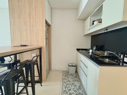 Departamento Amoblado En Liberateur