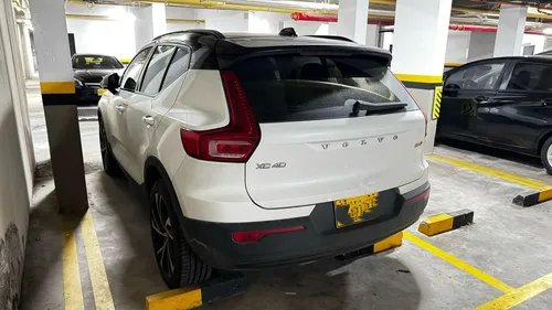 Volvo XC40 B5 R-Design