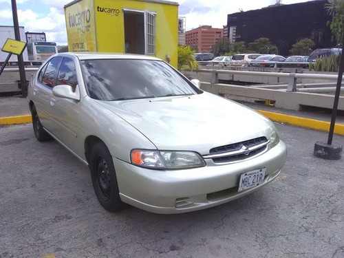 Imagen 3 de 14 de Nissan Altima