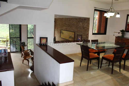 Precioso Y Amplio Tonwhouse En Venta En La Boyera. #25-20083