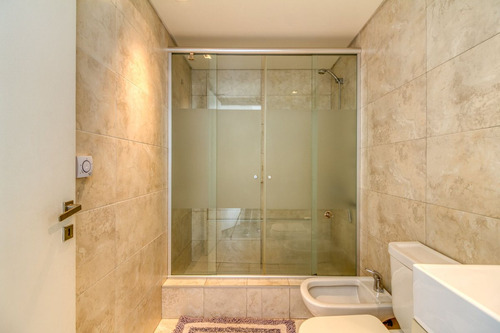 Venta Dpto. 2 Amb. En Haedo C/ Cochera