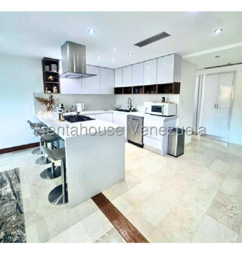 Bellisimo Ph, Moderno, Remodelado, En Exclusiva Residencia. Vigilancia 24h. 25-13512
