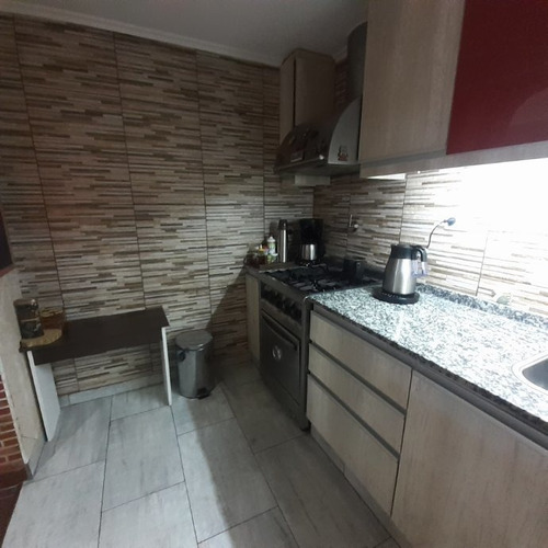 Imagen 10 de 14 de Casa Ph En Venta En Parque Avellaneda