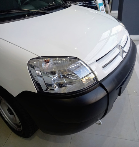 Imagen 3 de 15 de Citroën Berlingo 1.6 Vti 115 Business