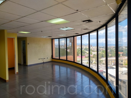 Imagen 5 de 18 de Oficina Torre Sindoni, Maracay