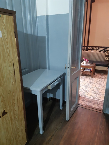 Habitación Para Una Persona En Pensión En El Centro
