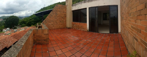 Imagen 6 de 14 de Townhouse En Lomas Del Este Res Lomas Alto Valencia Mm