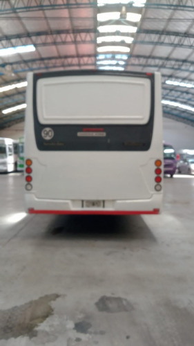 Imagen 3 de 12 de Mercedes Benz