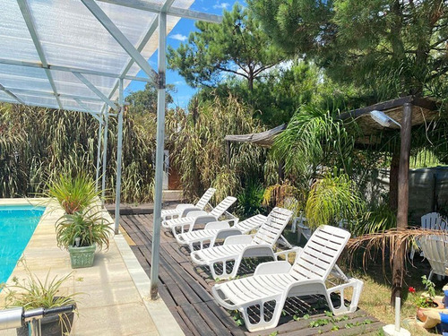 Imagen 14 de 25 de Casa De 2 Pisos + Piscina Climatizada + Apto + Monoambiente En Balneario Argentino