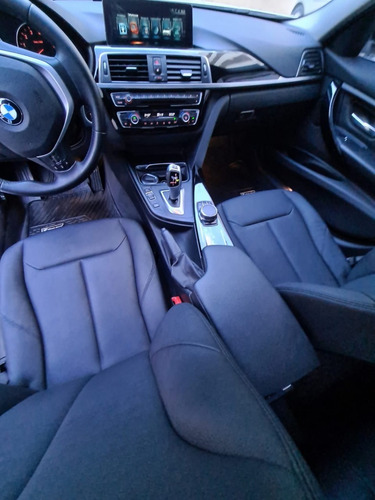 Bmw 320i Sedan Executive