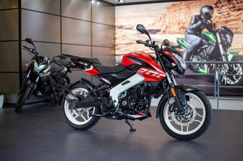 Imagen 2 de 25 de Bajaj Rouser 200 Ns Martinez ¡¡ Mejóranos Tu Presupuesto !!