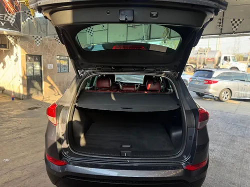 Hyundai Tucson 2.0 Limited Tech At