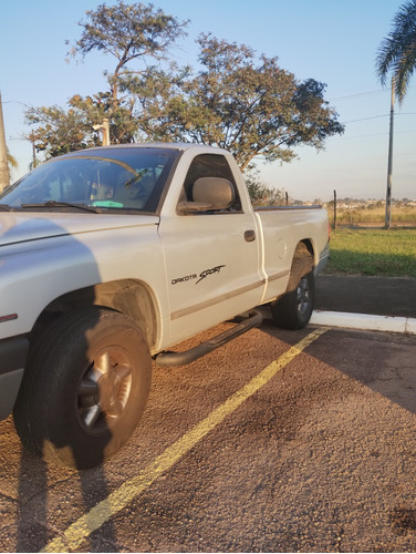 Dodge Dakota 2.5 Sport 2p