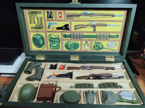 Gi Joe Vintage 1998 Us Infantry Action Soldier Footlocker (Usado)