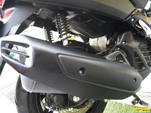 Imagen 17 de 25 de Yamaha Gpd 150-a Nmax