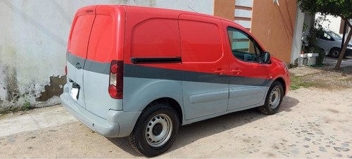 Imagen 6 de 15 de Peugeot Partner 2017 1.6 Hdi 5 Puertas Mt.