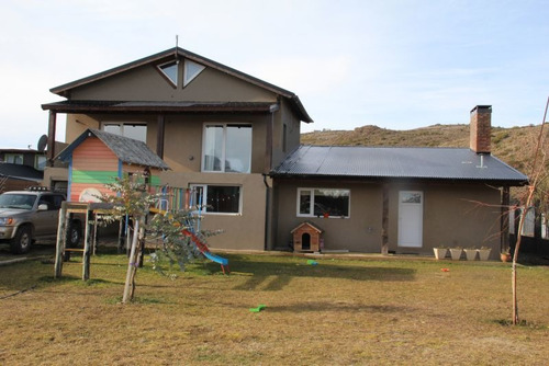 Imagen 1 de 11 de Venta Casa En Dina Huapi Cuatro Dormitorios