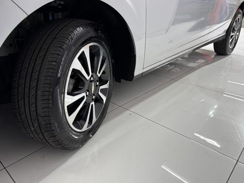 Chevrolet Onix 1.4 MPFI LTZ 8V FLEX 4P MANUAL