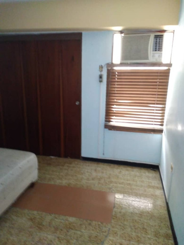 Imagen 7 de 10 de Apartamento En Residencias Araguaney, Quebrada De Cua.