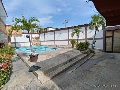 Posada En Venta En Tucacas Cg-8251280