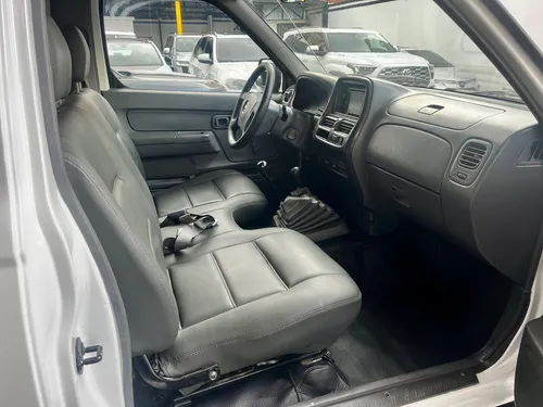 Nissan Frontier 3.0 Std D22