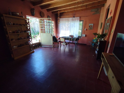 Venta Casa 4 Ambientes Lomas De Zamora Fondo Libre