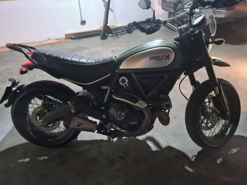 Ducati Scrambler 800cc