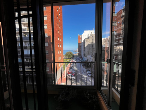 Apartamento - Venta - Centro Con Renta