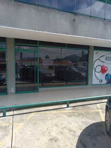 (kp07) En Venta Local Comercial En Las Quintas De Naguanagua 