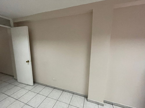 Imagen 3 de 8 de Venta Oficina D. Paraguay, Gran Oportunidad. Stgo Centro