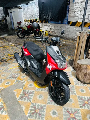 Moto Biwis Full Inyection Modelo 2018