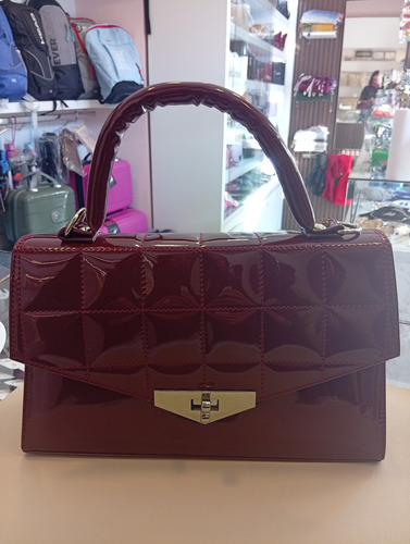 Cartera De Mano Kayne Corazón Charol Bordó Bordó Charol Níquel Bordó