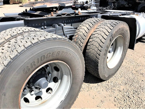 Caminhão Scania G-420 6x4