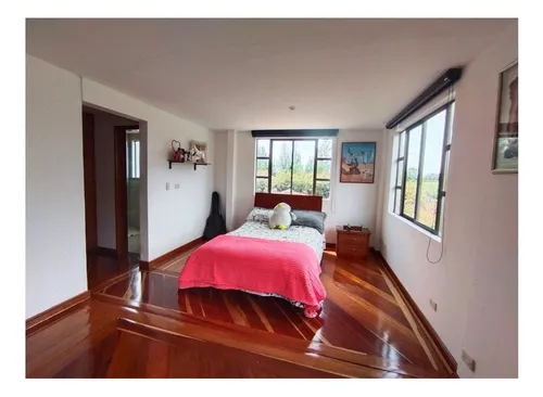Casa De Ensueño En Chía, Conjunto Aquitania 290mts2 Const. / 895mts2