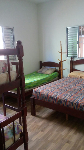 Alugo Casa De Praia Para Finais De Semana E Temporadas, Ótima Localização Á 294 Metros Da Praia, Casa Bem Cuidada Por Caseira, Arejada, Limpa, Sem Mofo Ou Bolor, Acomodação Para Até 11 Pessoas.