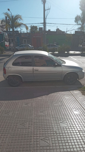 Chevrolet Corsa 1.6 Wind