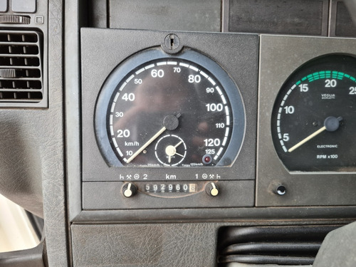 Imagem 11 de 12 de Iveco Euro Cargo 160e21 Reduzido Motor Mwm X10