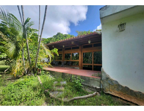 Vendo Casa 1540m2 Los Campitos 3264
