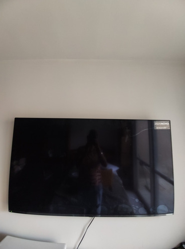 Imagem 1 de 3 de Tv LG Nano Cell 49 2020 Com Display Quebrado