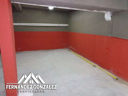 Imagen 6 de 10 de Venta Cochera En Banfield Centro. Cubierta Promo Octubre