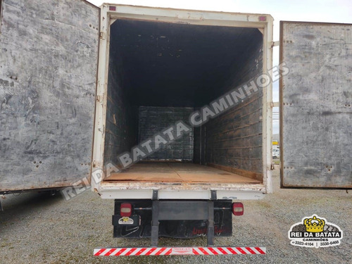 Imagem 4 de 9 de Baú Furgão Térmico Linshalm 7,80m