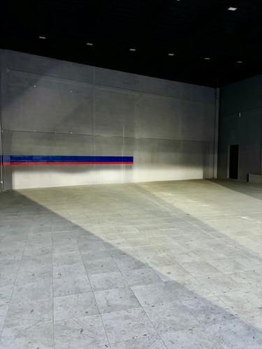 Local Comercial En Renta, Tlalnepantla, 204 M2