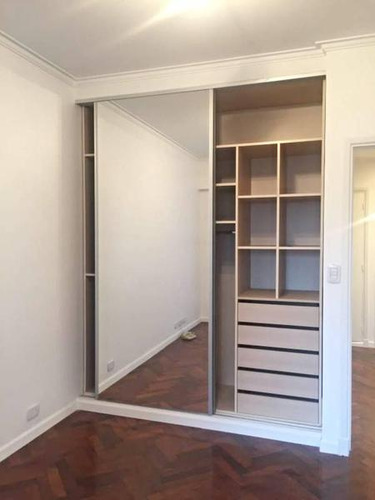 Departamento En Venta En Recoleta.