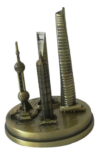 Modelo De Recuerdo De Construcción De Adornos De Metal Hecho