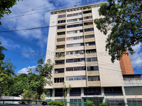 Apartamento En Alquiler, Los Dos Caminos #24-4124