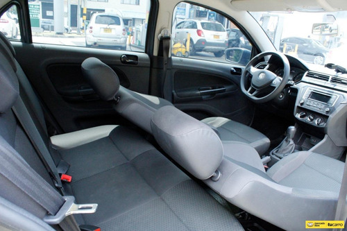 Imagen 15 de 25 de Volkswagen Voyage 1.6 Trendline