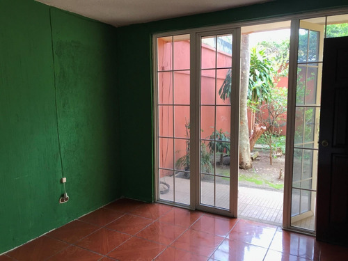 Imagen 4 de 7 de Casa En Venta En Zona 11