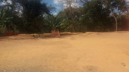 Excelente Lote 1.700 M² Localizado No Bairro Jaquesville - 977