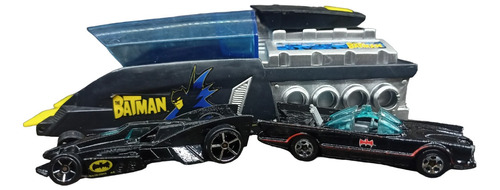 Juguete Lanzador Doble Batman Dc Comics 2 Carros Hot Wheels